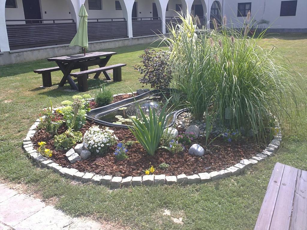 Siesta Club Apartman Harkány מראה חיצוני תמונה