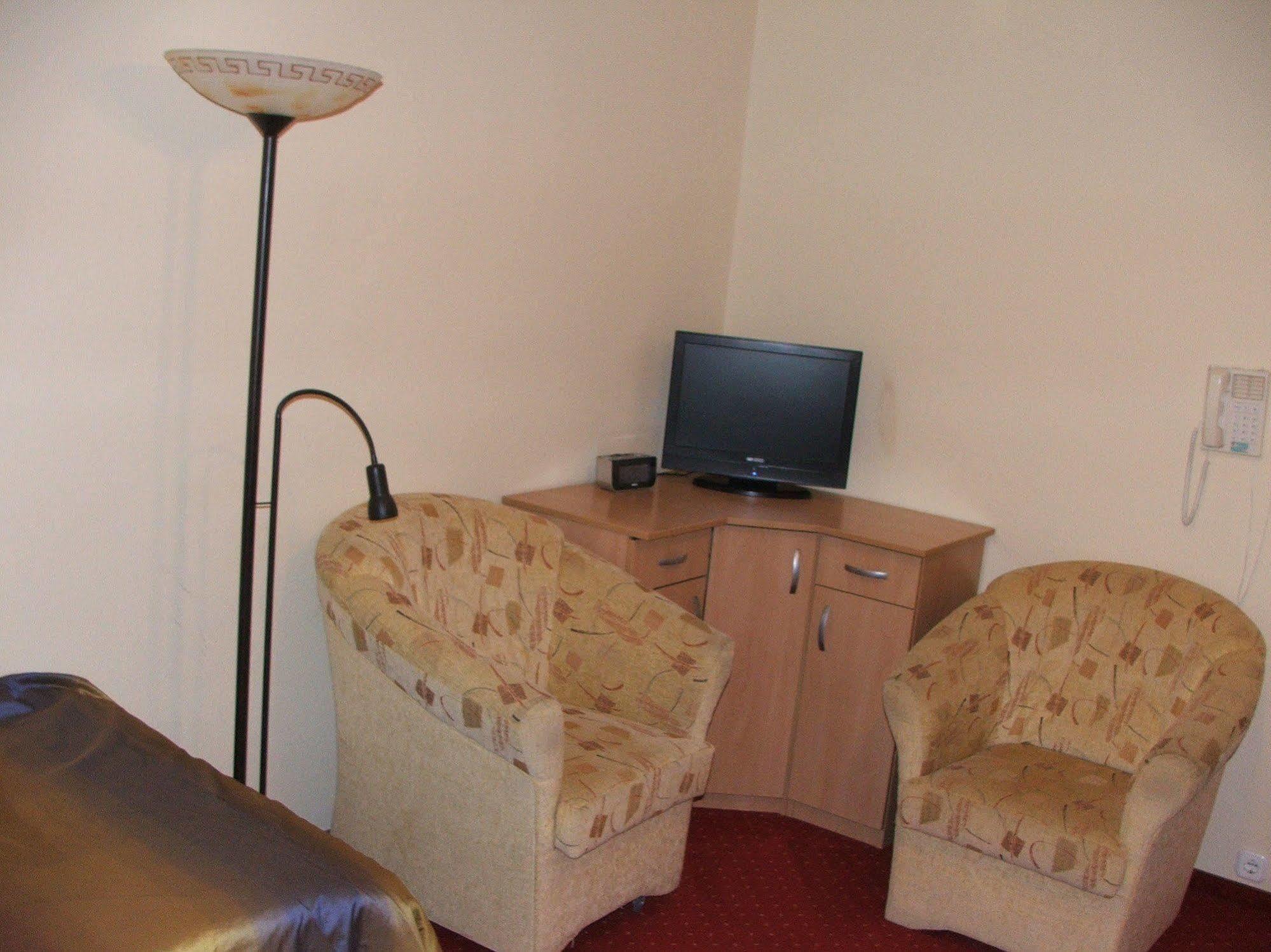 Siesta Club Apartman Harkány מראה חיצוני תמונה
