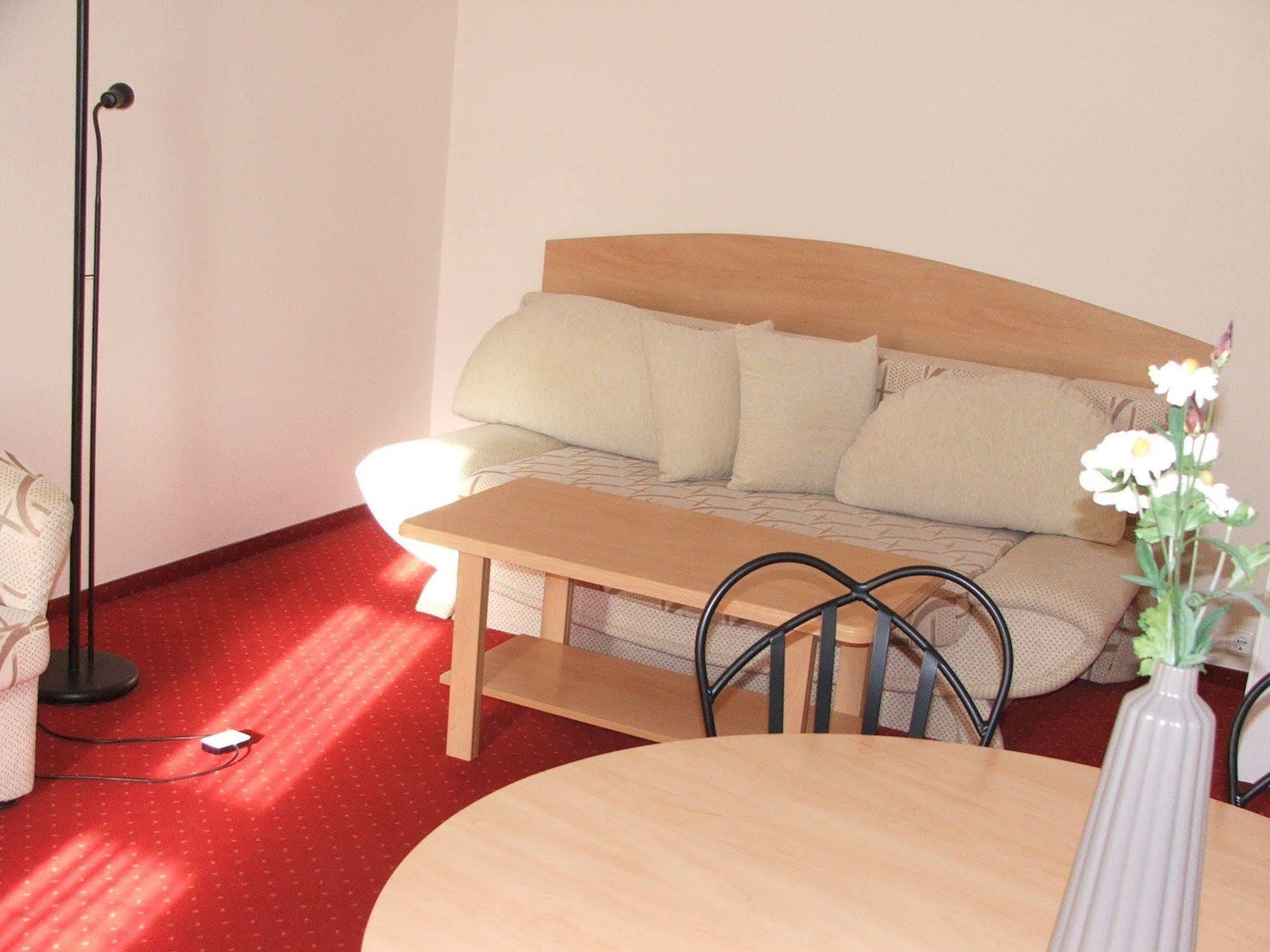 Siesta Club Apartman Harkány מראה חיצוני תמונה