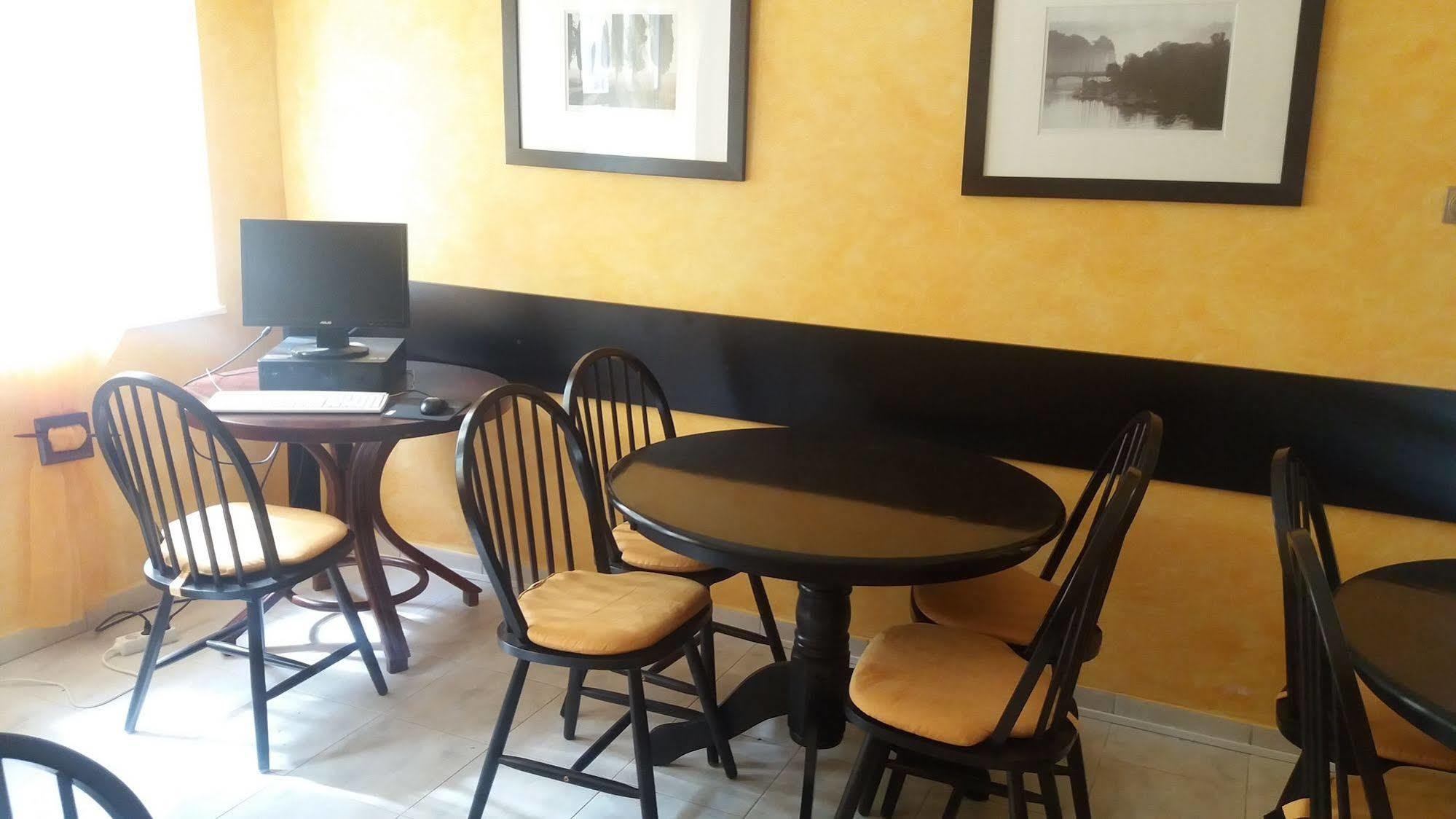 Siesta Club Apartman Harkány מראה חיצוני תמונה
