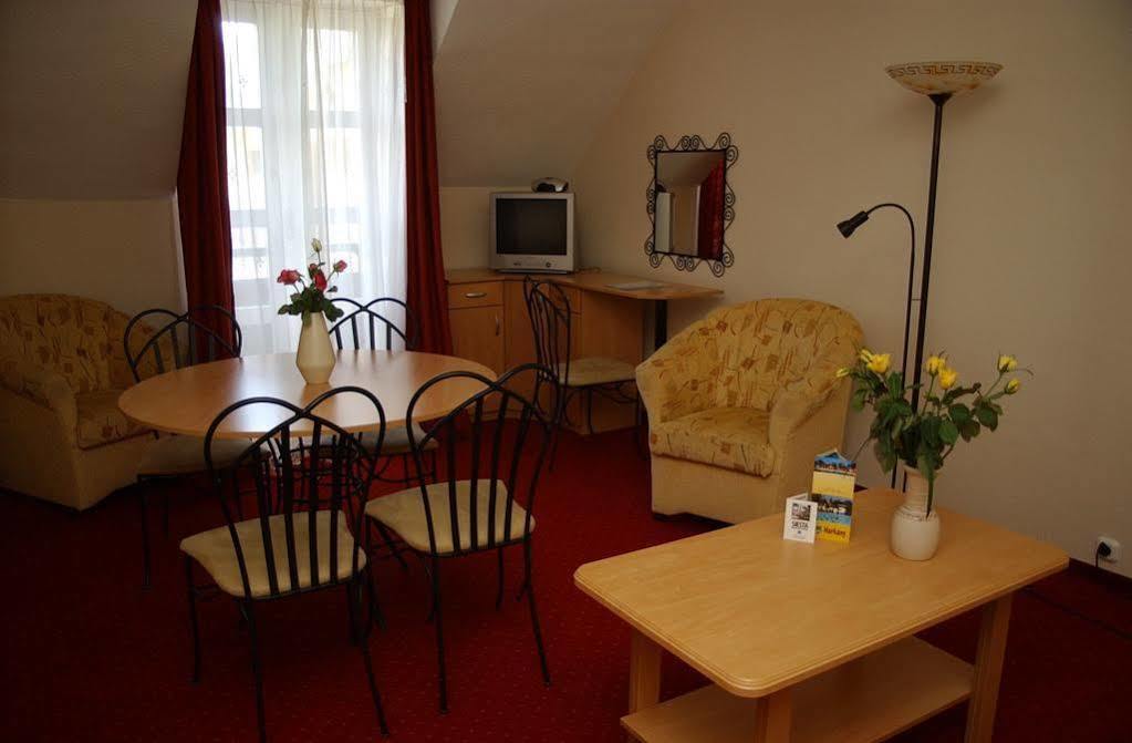 Siesta Club Apartman Harkány מראה חיצוני תמונה